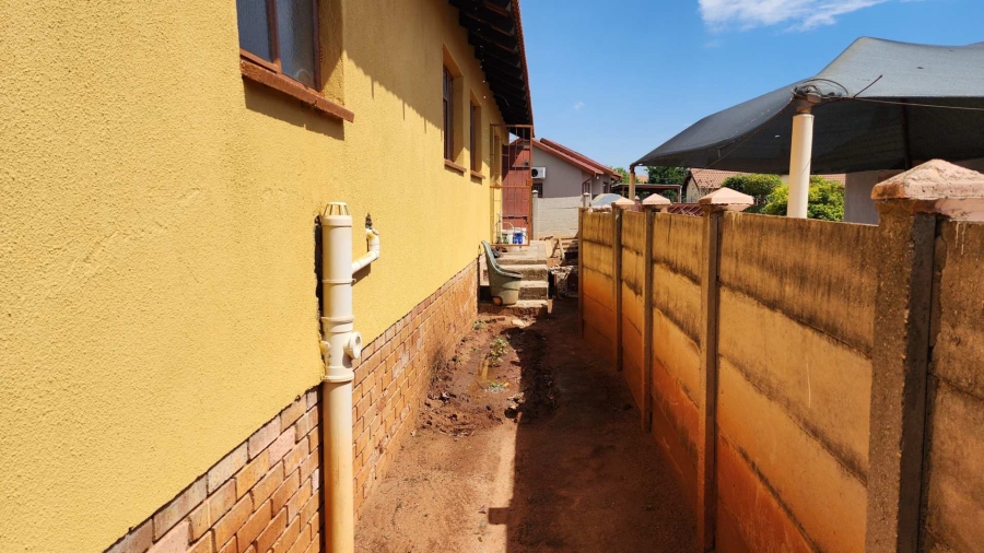 3 Bedroom Property for Sale in Rustenburg North West